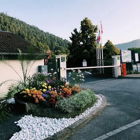 Kamp alanı 4 Etoiles - Piscine - Ccbg0ab